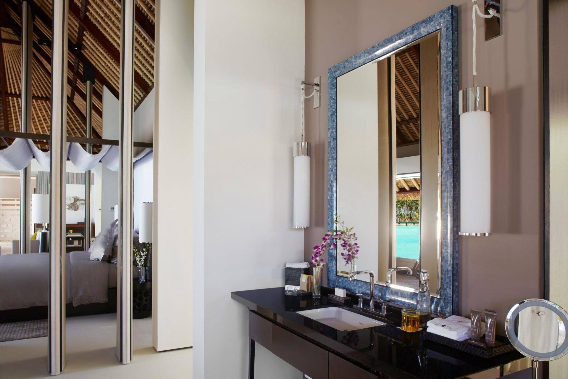 Cheval-Blanc-1-Bedroom-Garden-Water-Villa-Bathroom